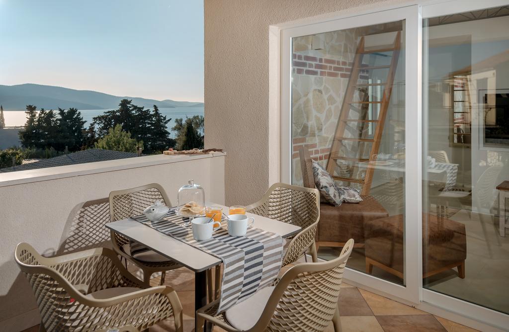 Arka Trogir apartments Seget Vranjica Exteriör bild